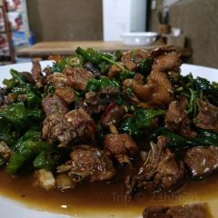 老磨坊羊汤·特色辣子鸡 User Photo