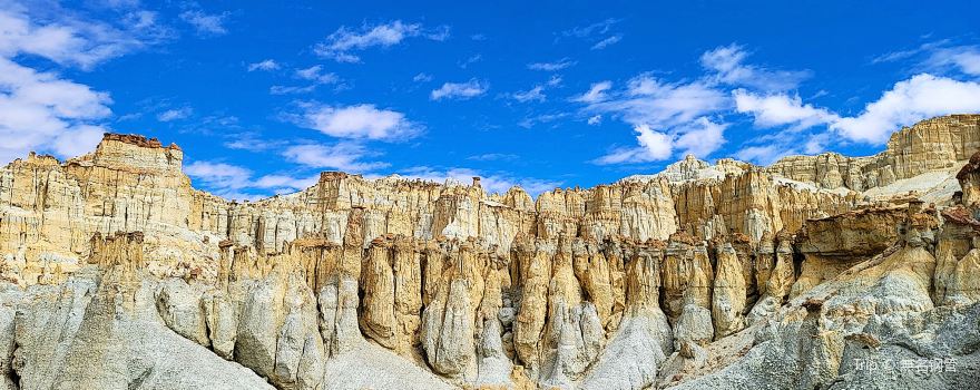 Zhada Xiayigou Earth Forest Scenic Area