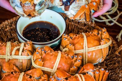 Dengxianxiefang·yangchenghu Country Food