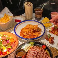 半秋山西餐厅(中原万达店) User Photo