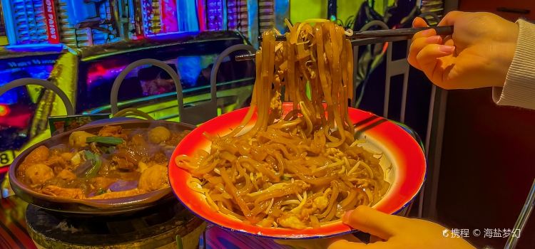 沙胆彪炭炉牛杂煲(范蠡东路店)