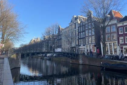 Spuistraat 122 Italian Restaurant