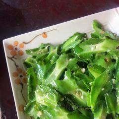 庄园餐厅咖啡鸡本地特色菜 User Photo