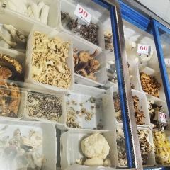 红玲肉饼野生菌火锅店 User Photo