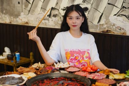 三禾源老火锅(松石店)