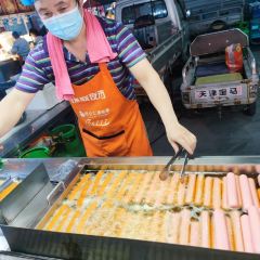 济南环联商贸城夜市 ảnh của người dùng