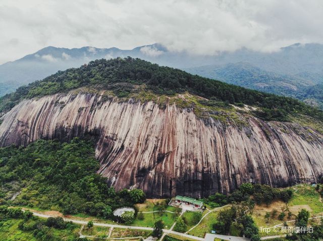 Longshan Scenic Area