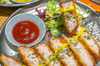 阿卡AK.Lab洋风韩餐(花园路万达坊店)