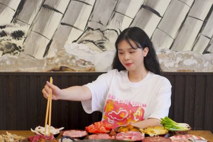 三禾源老火锅(松石店)