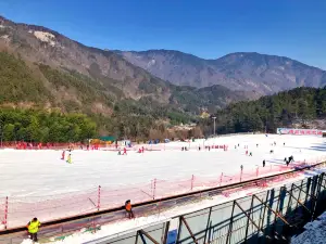 Ski Resort in South Wudang Mountain, Dabie Mountains