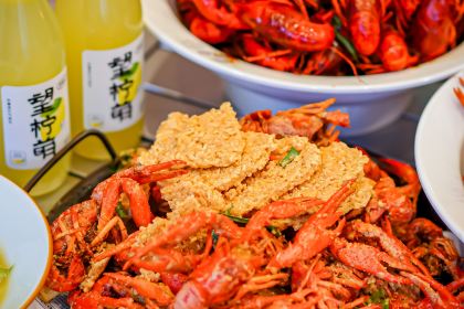 Zhu Shi Kuai Zi Xiong Di·Jing Pin Long Xia·Shao Kao(Yu Dao Jie Zong Dian)