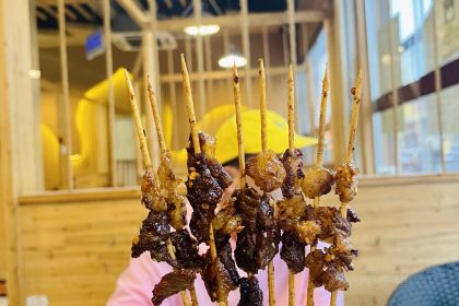 赛文烧烤(凤凰美食店)