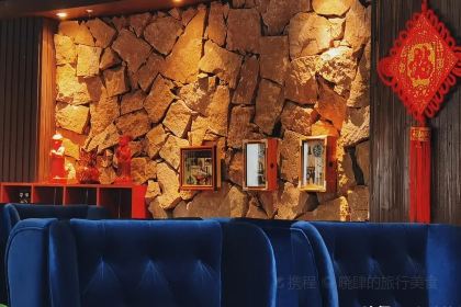 何老幺鲜鱼府(绵阳店)