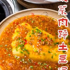 一品红养生汤煲(融汇温泉店) User Photo