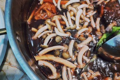 武國四物椰雞（泰豐千花島店）