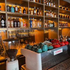 TIPSY HOUSE 여행 사진