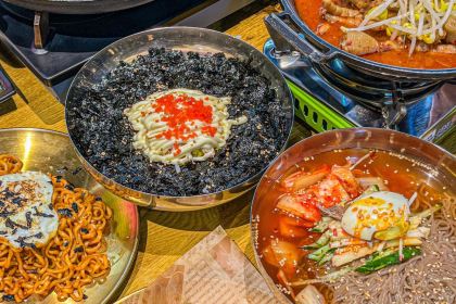 Meet Sun韩式大排档(福州万象九宜城店)