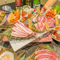 八斗和牛·烧鸟料理(未来·漫城SOHO国际店) User Photo