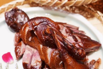 一品红养生汤煲(沙坪坝公园店)