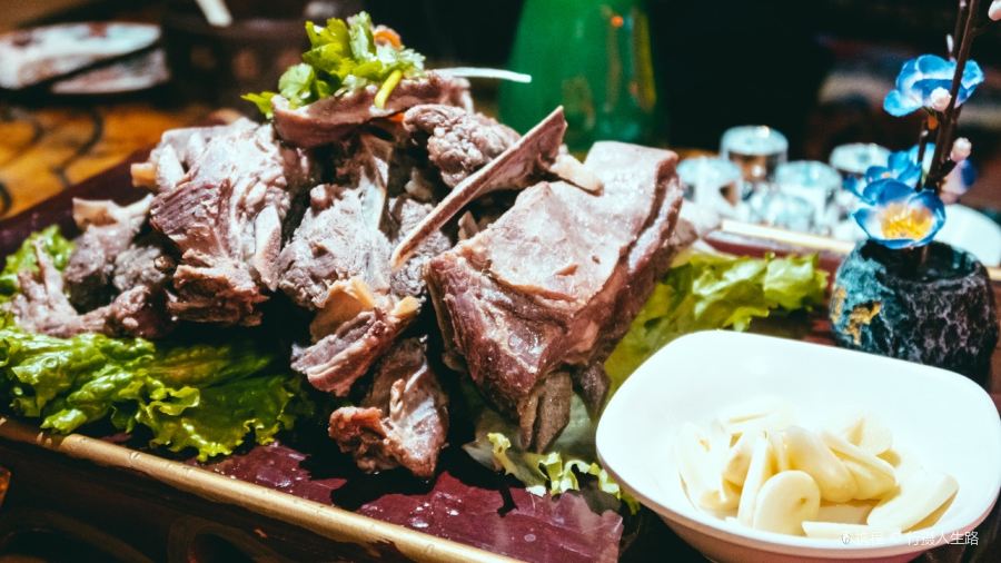 阿格尔民族演艺宫