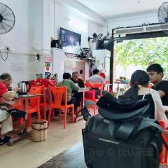 Zhengzongbaoluofendian User Photo