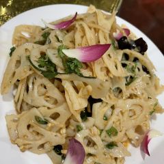 石妹彝家人 User Photo