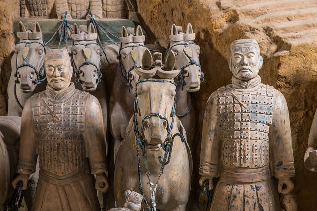 chang sha bo wu guan “ ping tian xia ” bing ma yong xun zhan | Changsha