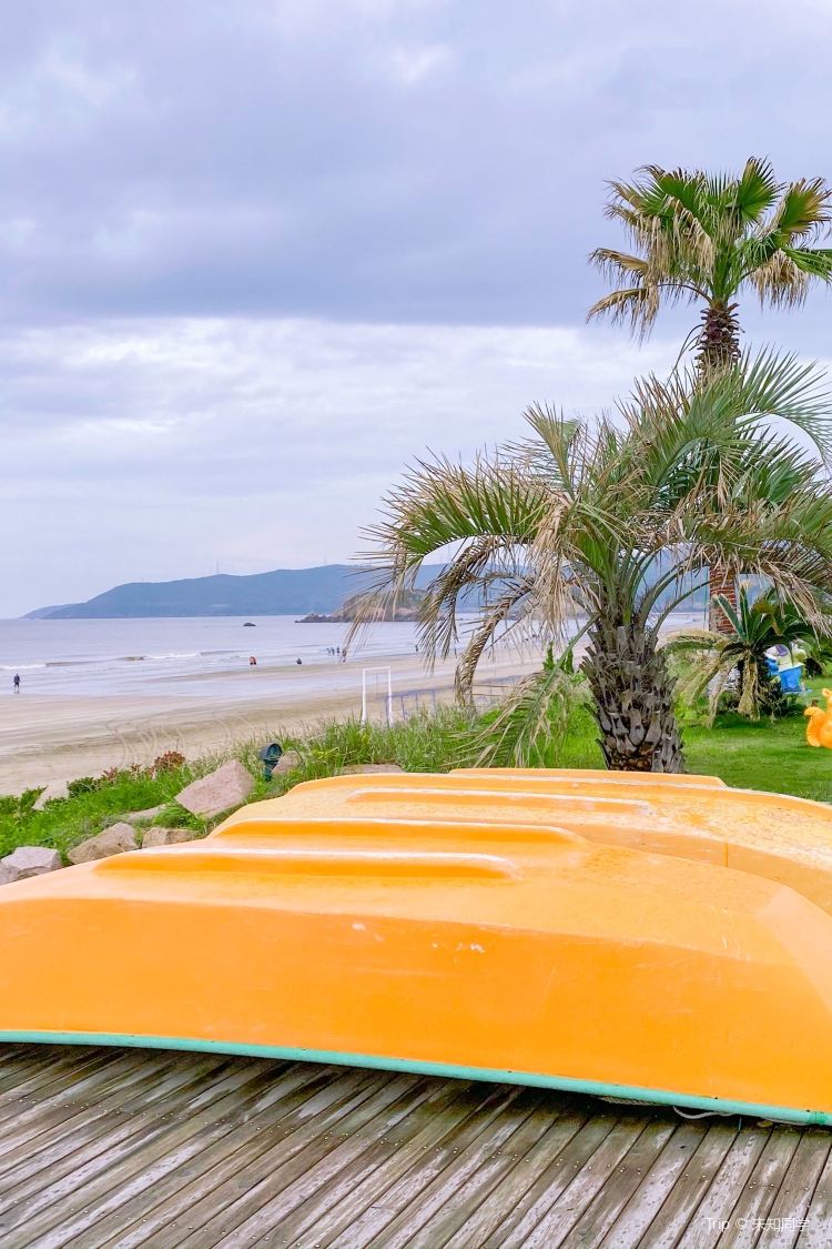 Jihu Beach