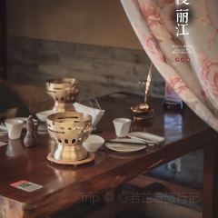 MAN LI JIANG TING YUAN XIU XIAN CAN TING XI SHAN REN GU DIAN User Photo