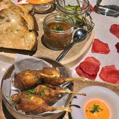 IVV Restaurant 여행 사진