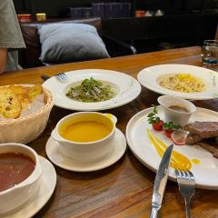 21克·电影主题西餐厅(岩前店) User Photo
