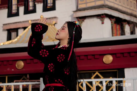 조캉 사원 광장