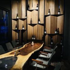 SAN-LEE-TON User Photo