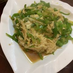 SHI PING JIU JIA User Photo