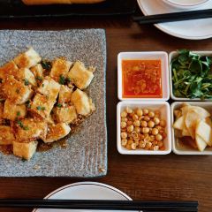 锦品小官 User Photo