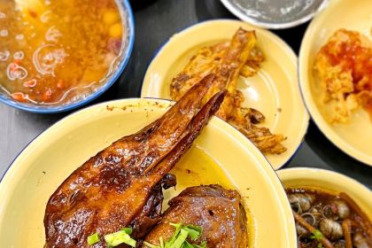 黄甜甜糖水铺(御海湾店)