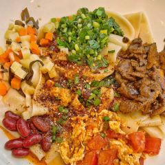 姑娘手肉夹馍·陕西面(白湖亭沃尔玛店) User Photo