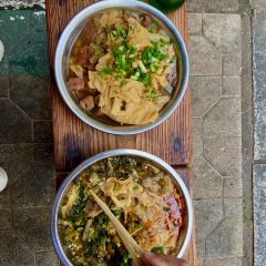 炳记牛味粉店(四坊路店) User Photo