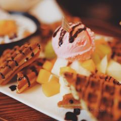 四月庭院張用戶圖片