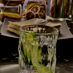 TENDER BAR 여행 사진