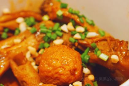 胡途爪热卤粉面(郴州友阿国际广场店)