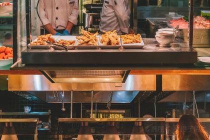 Yintelagenhuaqiaochengjiudianzizhucan