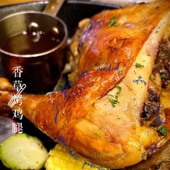 STEP-UP跃上西餐厅(滨海万达店) 여행 사진