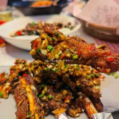 彭律油爆虾(车站南路店) User Photo