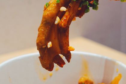 胡途爪热卤粉面(郴州友阿国际广场店)