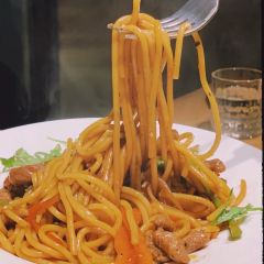 June六月荷(红枫苑店) User Photo