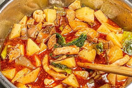 程记洋芋坨坨串串香