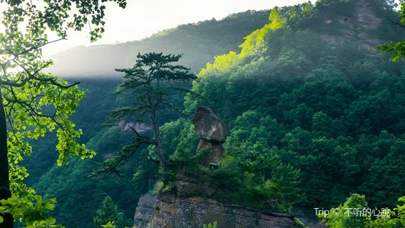 lian hua tai xuan feng shan feng jing qu