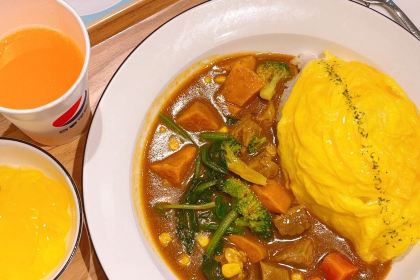 池奈·日式咖喱蛋包飯（華貿天地店）