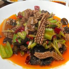 聚友香鱼庄·贤南川菜馆 User Photo